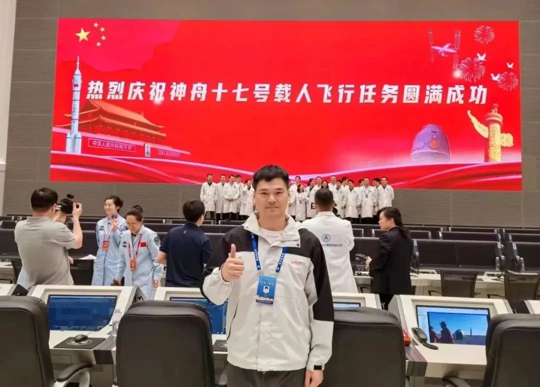 神舟十九号发射圆满乐成，中国航天又见大红屏！